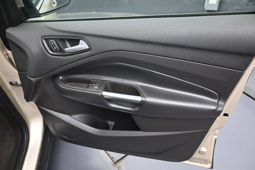 Used 2018 Ford Escape SE AWD/4WD image 31