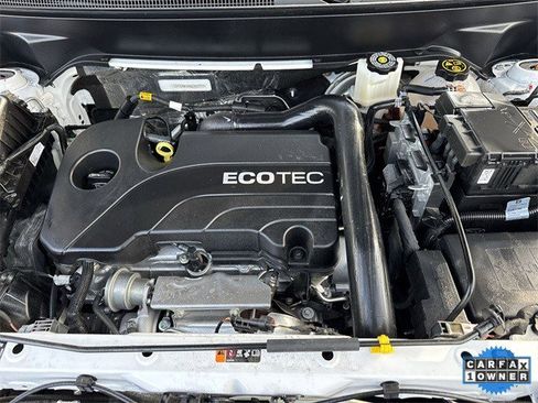 Used 2022 GMC Terrain SLE image 32