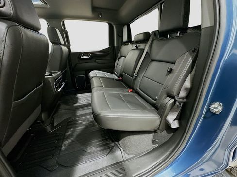 Used 2024 GMC Sierra 1500 SLT image 26