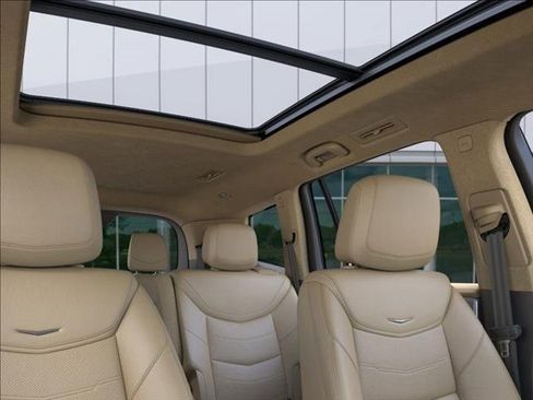 New 2025 Cadillac XT6 Premium Luxury w/ Platinum Package image 24