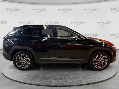 Used 2025 Hyundai Tucson Limited w/ Tow & Go Package AWD/4WD image 8