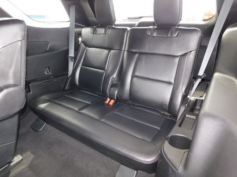 Used 2021 Ford Explorer ST w/ Equipment Group 401A AWD/4WD image 39