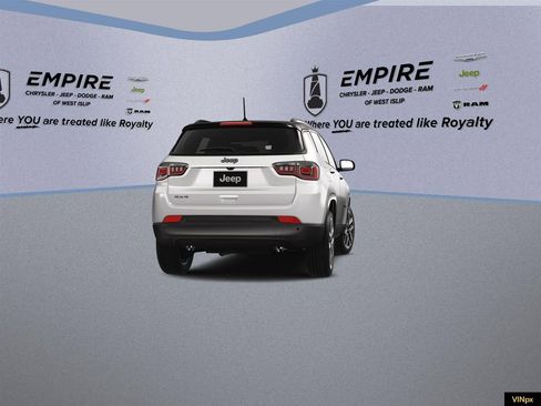 New 2026 Jeep Compass Limited image 17