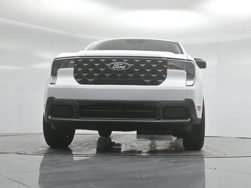 New 2026 Ford Maverick XLT FWD image 41