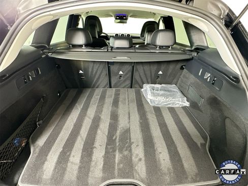 Used 2025 Mercedes-Benz GLC 350e 4MATIC image 28