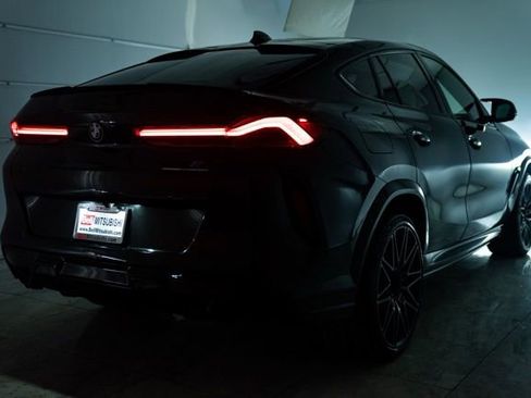 Used 2021 BMW X6 M Base w/ Competition Package image 40