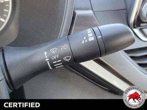 Used 2024 Nissan Altima 2.5 SV image 27