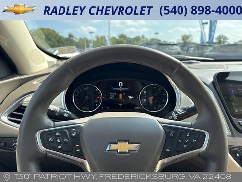 Certified 2024 Chevrolet Malibu LT image 11