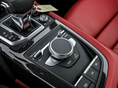 Used 2021 Audi R8 V10 performance image 38