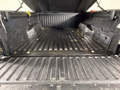 Used 2019 Toyota Tacoma SR RWD image 34
