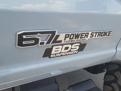 New 2026 Ford F250 Lariat w/ Lariat Premium Package AWD/4WD image 7