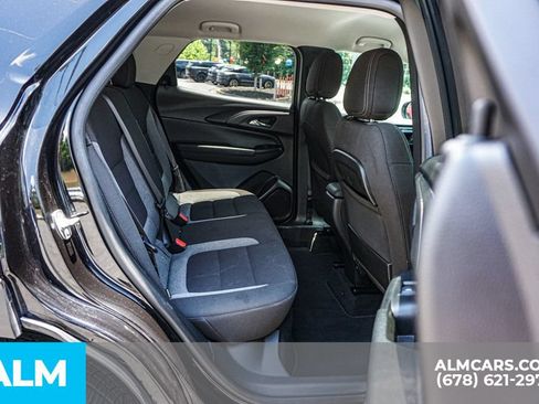 Used 2024 Chevrolet TrailBlazer LT FWD image 21
