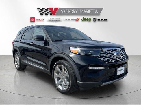 Used 2020 Ford Explorer Platinum w/ Premium Technology Package image 7