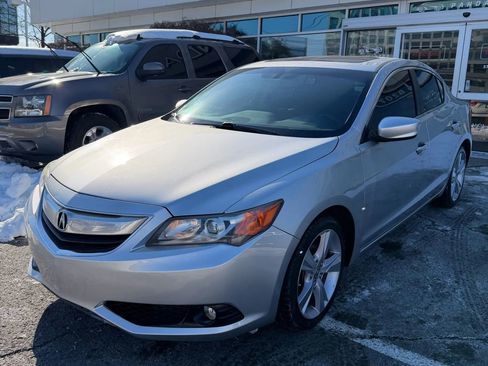 Used 2015 Acura ILX w/ Technology Package image 3