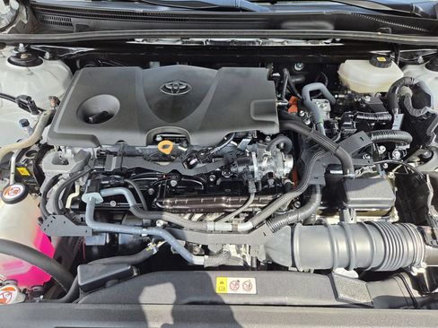 Used 2025 Toyota Camry LE FWD image 30