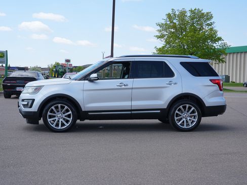 Used 2016 Ford Explorer Limited AWD/4WD image 6