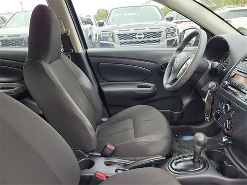 Used 2016 Nissan Versa S Plus image 30