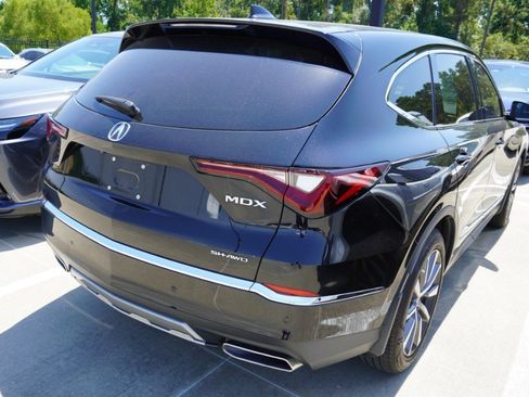 Used 2025 Acura MDX SH-AWD w/ Technology Package image 5