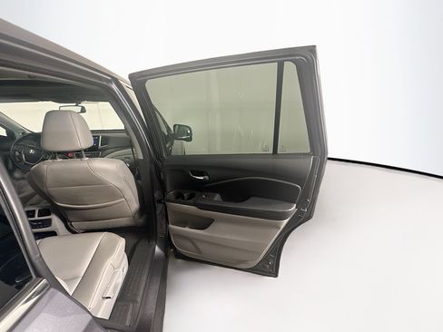 Used 2016 Honda Pilot EX-L image 31