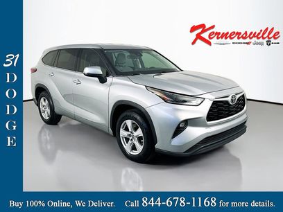 Used 2021 Toyota Highlander LE