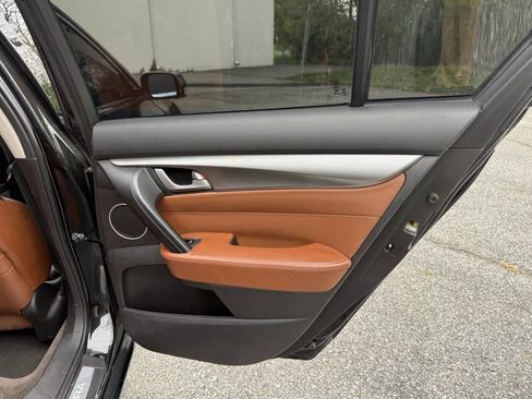 Used 2011 Acura TL SH-AWD image 18
