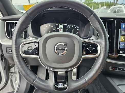 Used 2018 Volvo XC60 T6 R-Design w/ Convenience Package AWD/4WD image 25