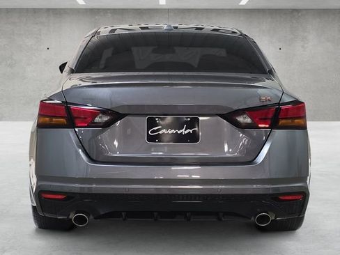 Used 2024 Nissan Altima 2.5 SR w/ SR Premium Package AWD/4WD image 15