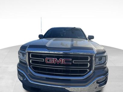 Used 2017 GMC Sierra 1500 SLE w/ SLE Value Package