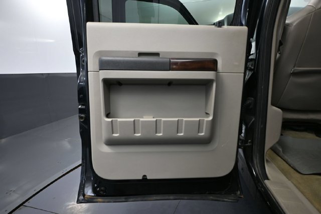 Used 2008 Ford F350 Lariat AWD/4WD image 26