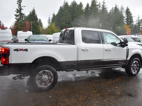 New 2025 Ford F350 King Ranch image 7