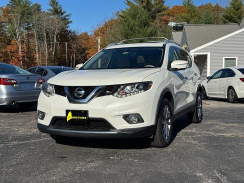 Used 2015 Nissan Rogue SL w/ SL Premium Package image 3