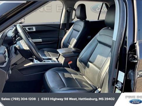 Certified 2024 Ford Explorer XLT w/ Equipment Group 202A image 18