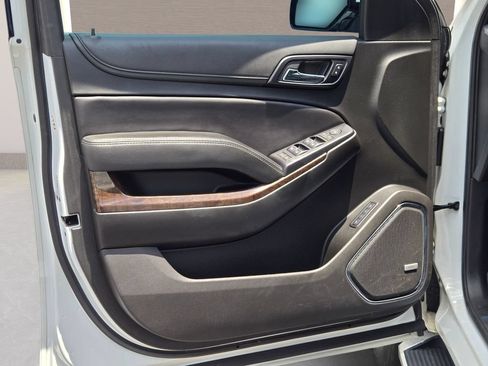 Used 2019 Chevrolet Tahoe LT AWD/4WD image 21