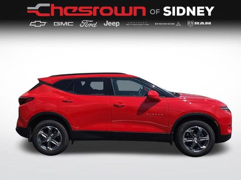 Used 2024 Chevrolet Blazer LT w/ Convenience Package FWD image 4