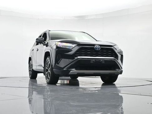 Used 2022 Toyota RAV4 SE image 34