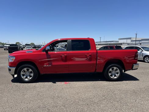 Used 2024 RAM 1500 Laramie AWD/4WD image 2
