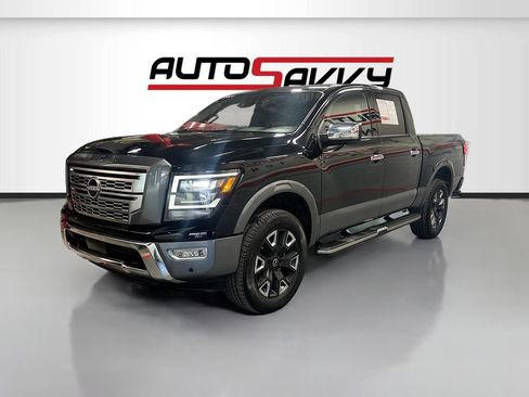 Used 2024 Nissan Titan Platinum Reserve w/ Moonroof Package AWD/4WD image 3