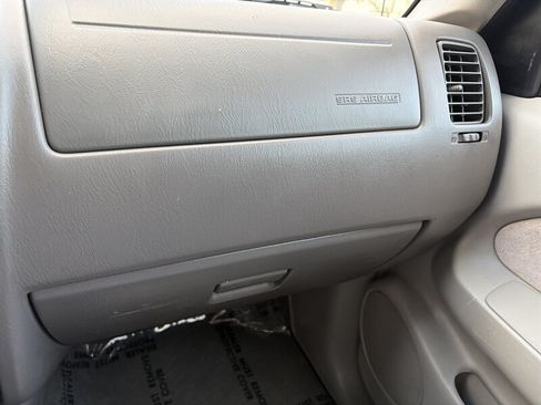Used 2004 Toyota Tacoma PreRunner RWD image 21