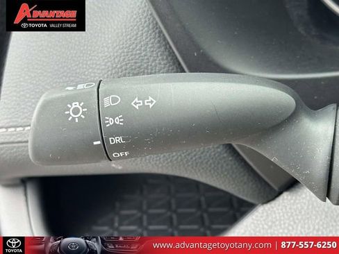 Used 2025 Toyota RAV4 LE FWD image 27