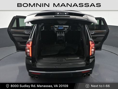 Used 2023 Chevrolet Tahoe Premier w/ Premium Package 2 AWD/4WD image 45