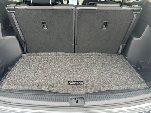 Used 2024 Volkswagen Atlas SE FWD image 18
