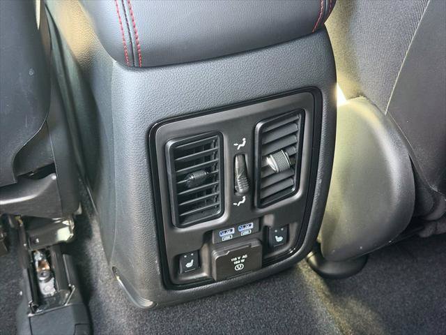 Certified 2025 Dodge Durango R/T AWD/4WD image 26