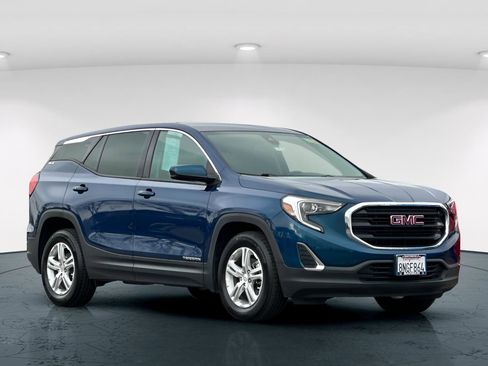 Used 2020 GMC Terrain SLE image 8