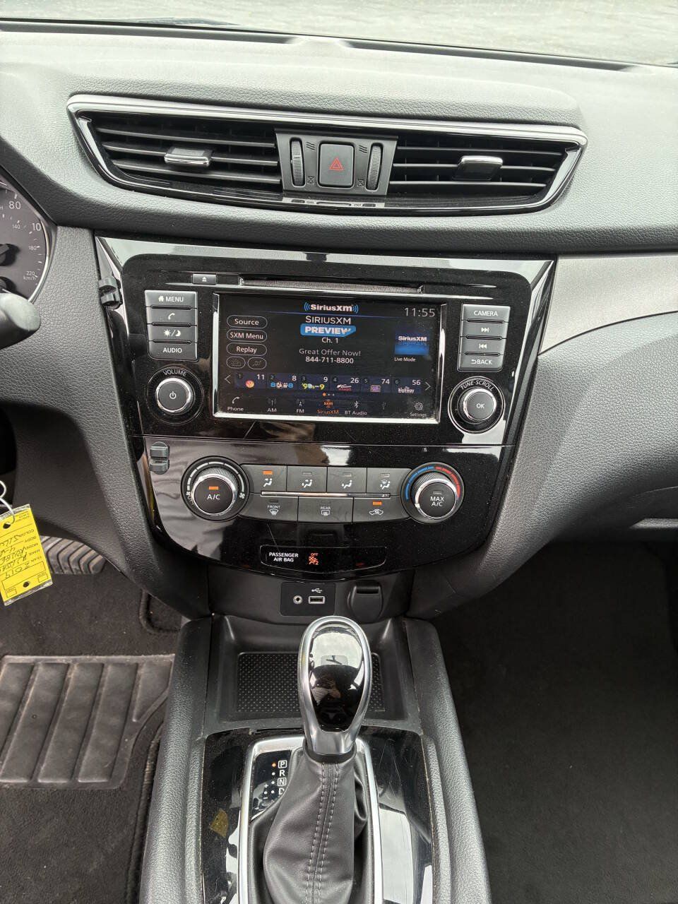 Used 2019 Nissan Rogue Sport S AWD/4WD image 12