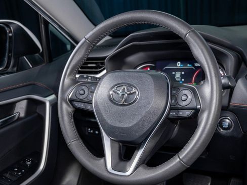 Used 2024 Toyota RAV4 Adventure AWD/4WD image 18