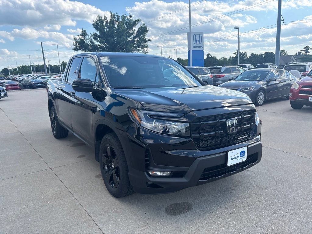 Certified 2026 Honda Ridgeline Black Edition image 3