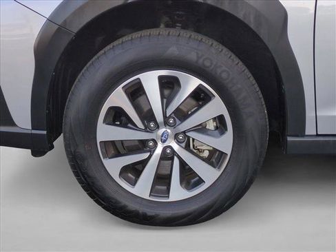 Certified 2025 Subaru Outback Premium image 23