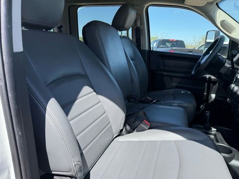 Used 2018 RAM 2500 Tradesman w/ Chrome Appearance Group AWD/4WD image 15