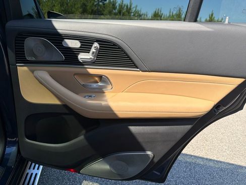 Certified 2024 Mercedes-Benz GLS 450 4MATIC image 40