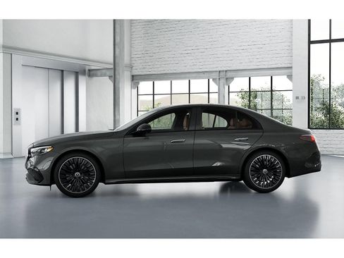 New 2026 Mercedes-Benz E 350 4MATIC Sedan image 35